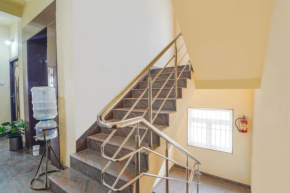 HOTEL SPARK RESIDENCY