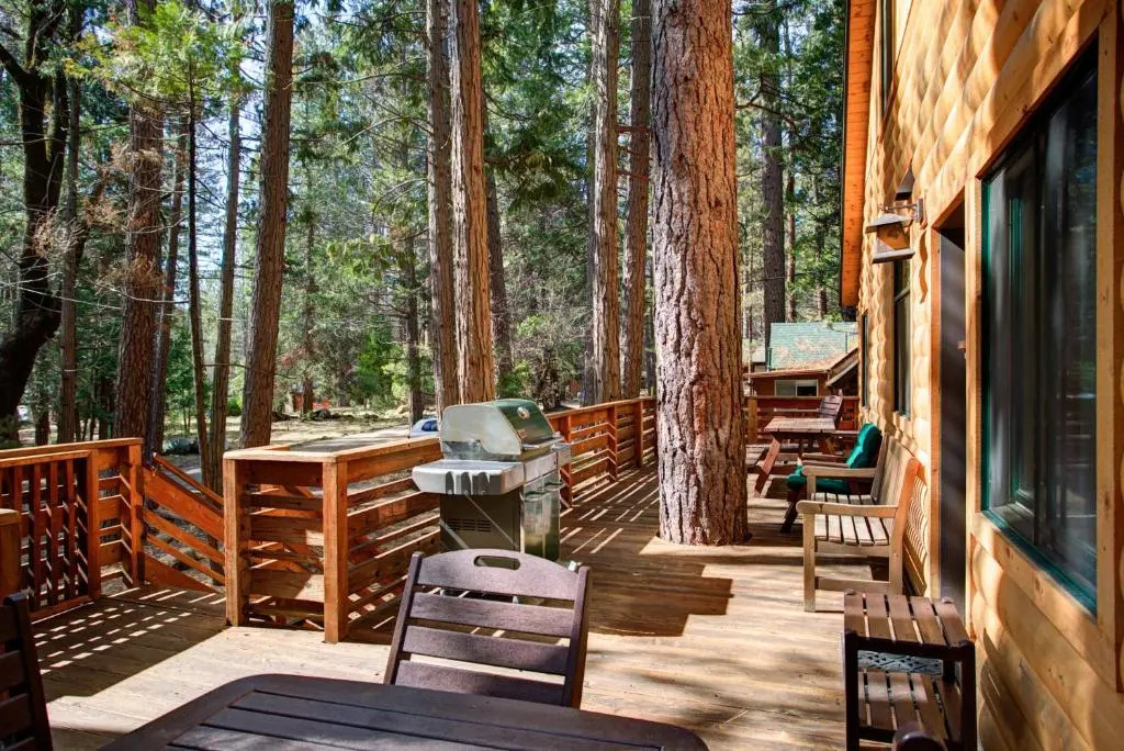 2n Big Pine Lodge
