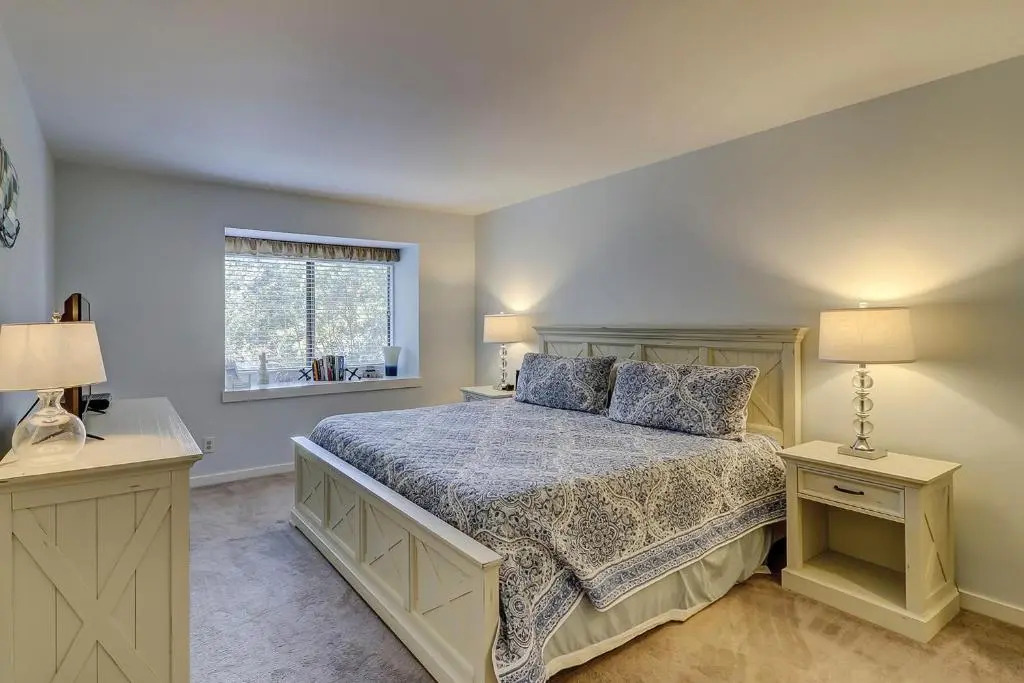 2365 Racquet Club 2 BR Condo Sea Pines