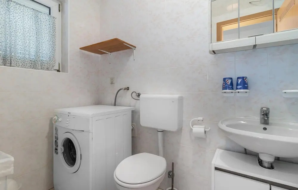 Stunning Home in Novi Vinodolski With Wifi and 1 Bedrooms