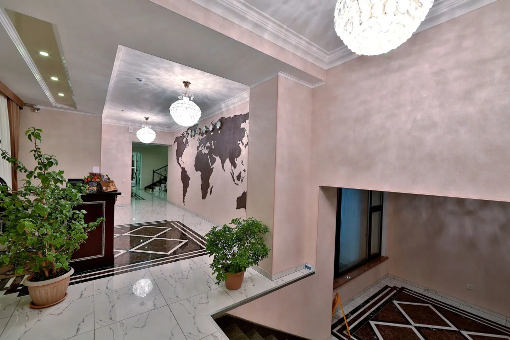 Premier Hotel