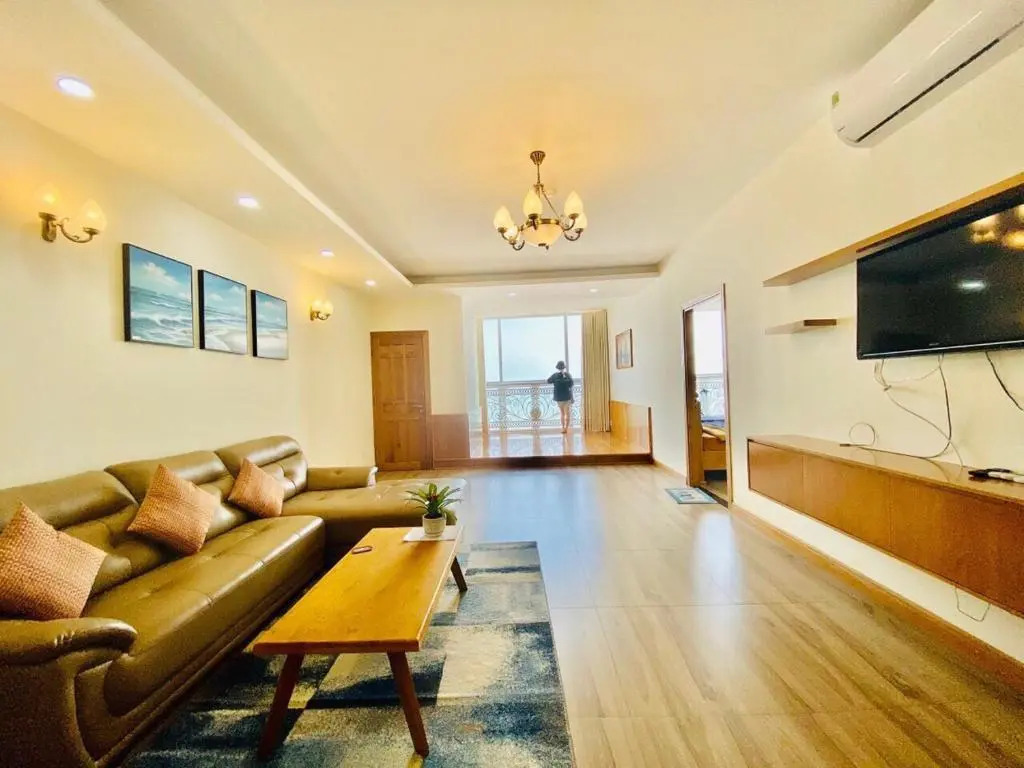 The Grand Condotel