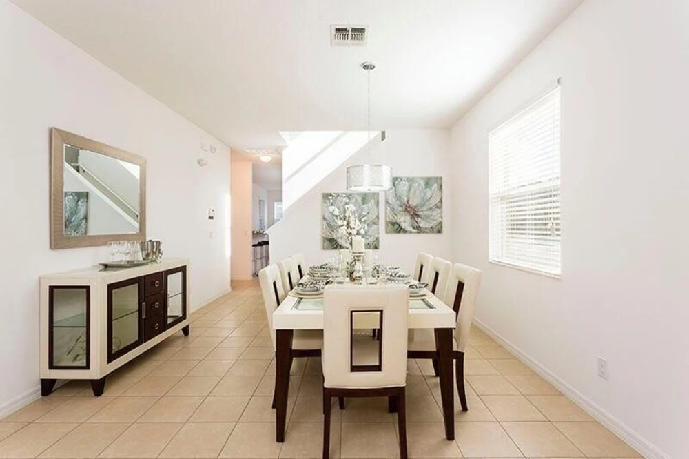 2645 Santosh Cove 5 Bedroom Home
