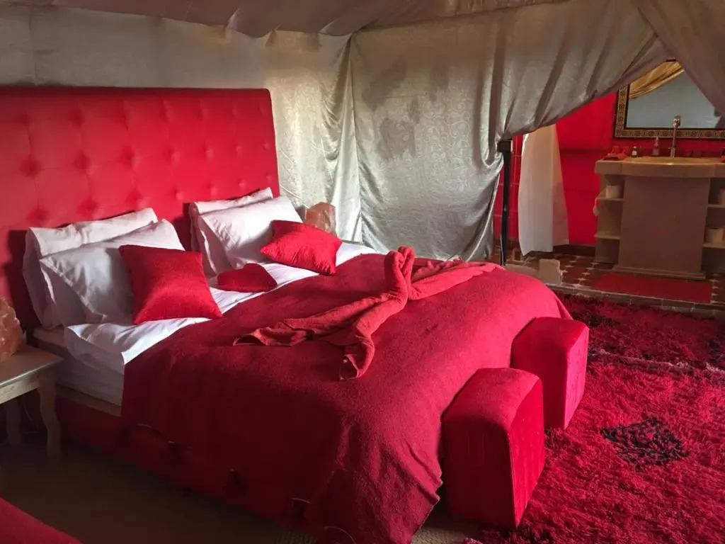 Luxury Camp Merzouga & Activities