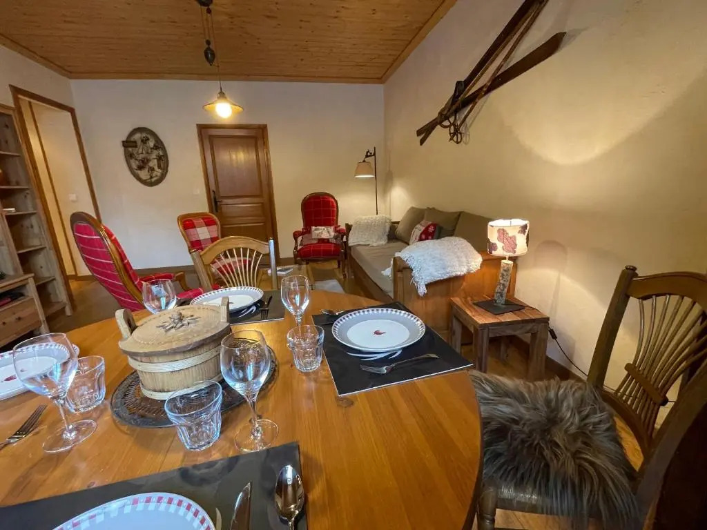 Appartement 110m2, lits faits linge fourni, plein centre, WIFI