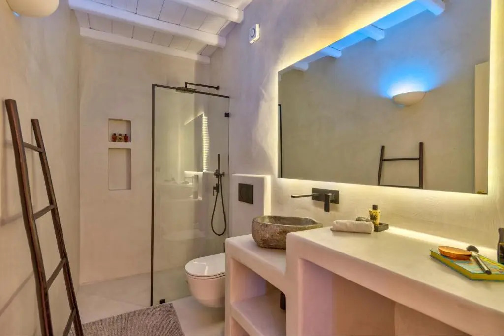 Mykonian Mews Luxury Suites
