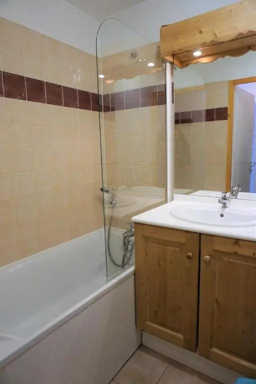 Résidence Cristallines - 3 Pièces pour 4 Personnes 24