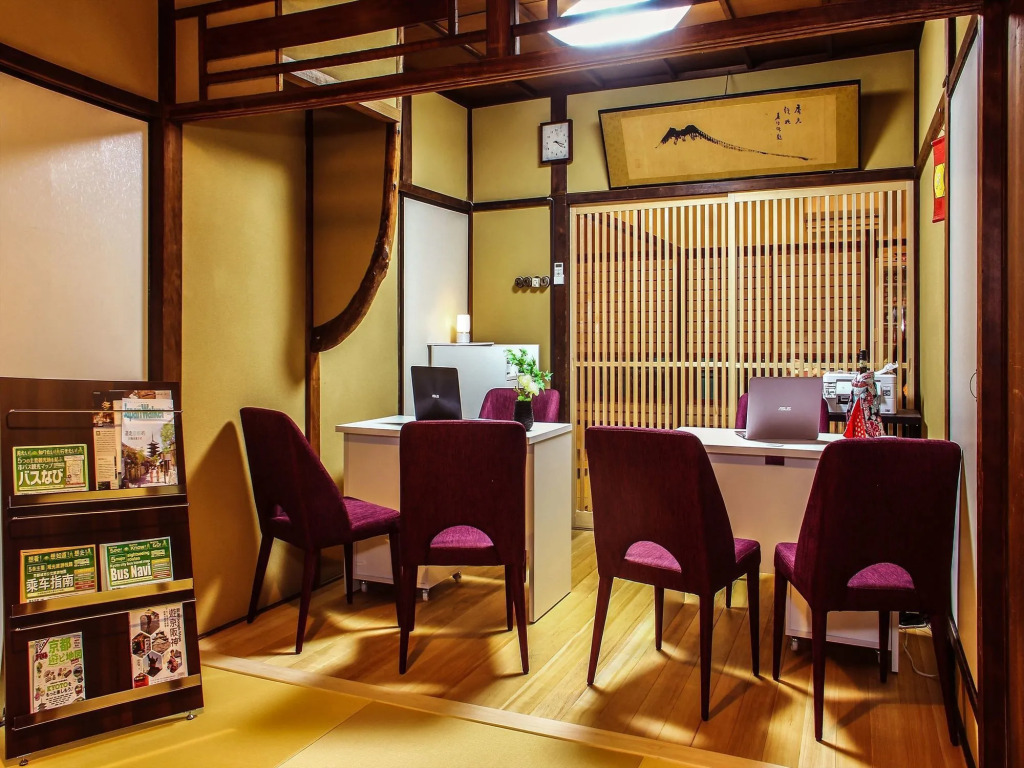 COTO Kyoto Shijo-Omiya 1