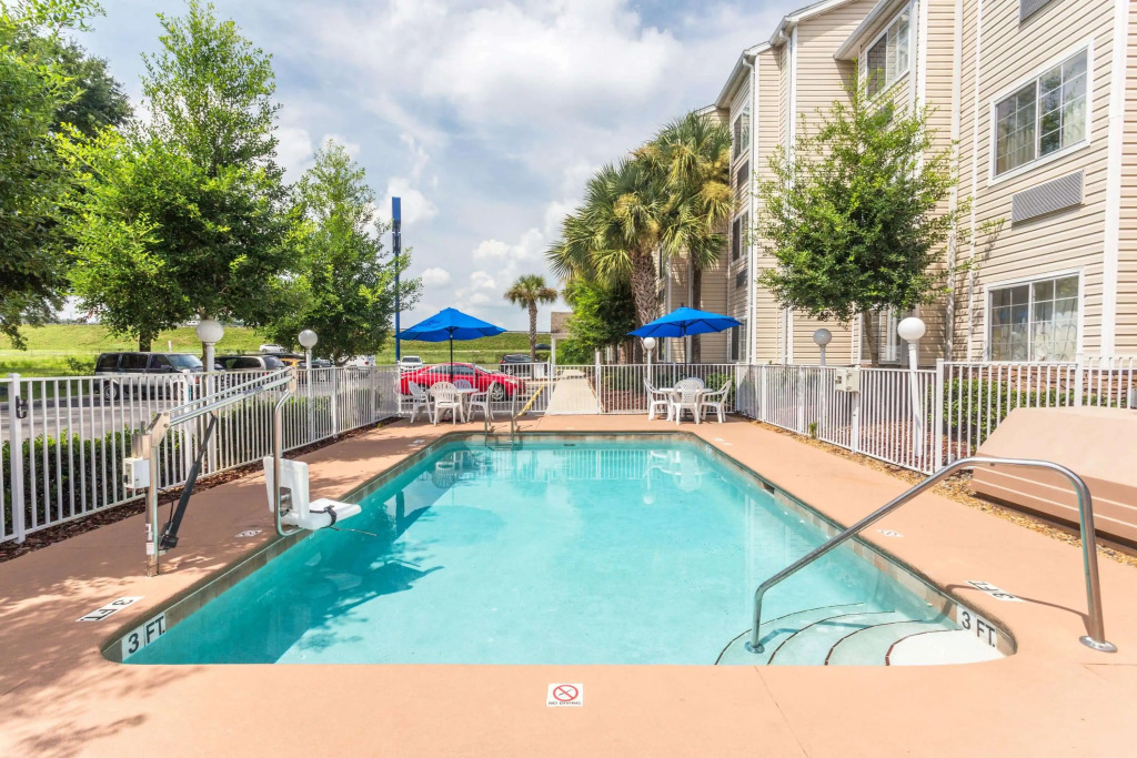Microtel Inn and Suites Ocala