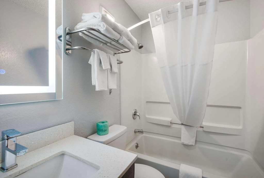 Quality Inn Oneida near Casino
