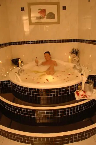 The Villa Rose Hotel & V-Spa
