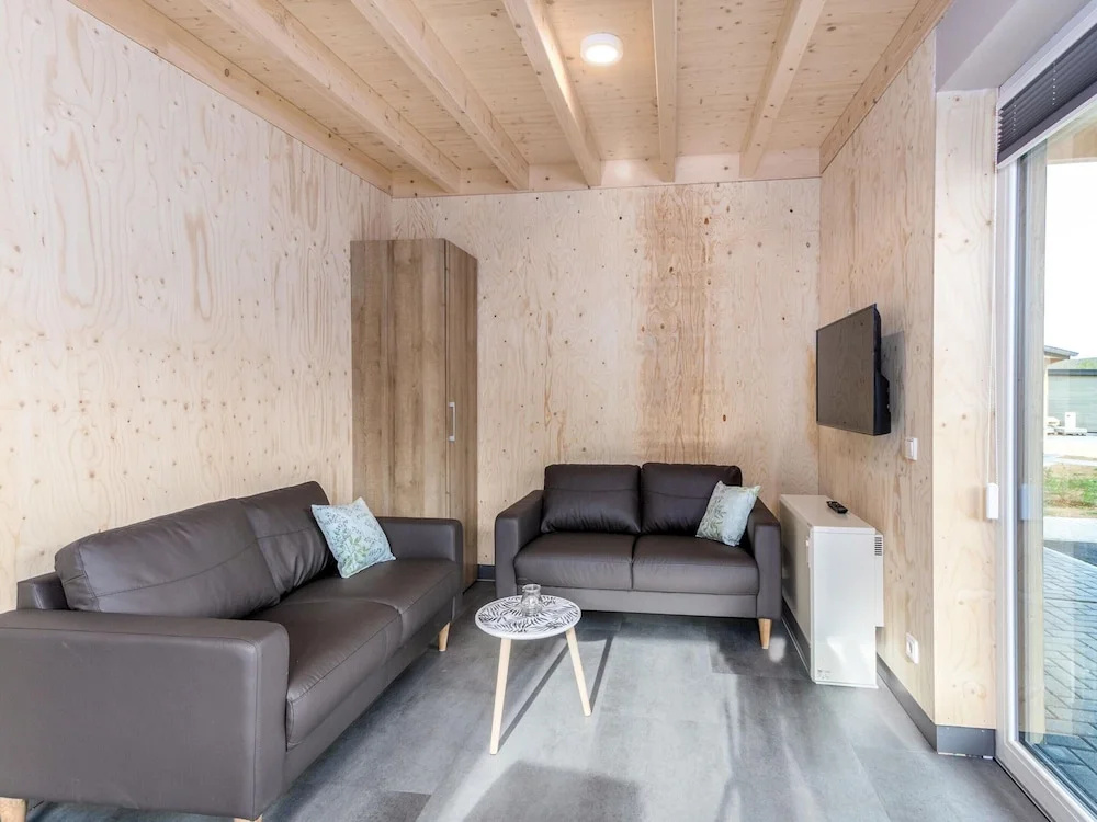 Barrierefreies Bungalow am Kronenburger See mit Terrasse