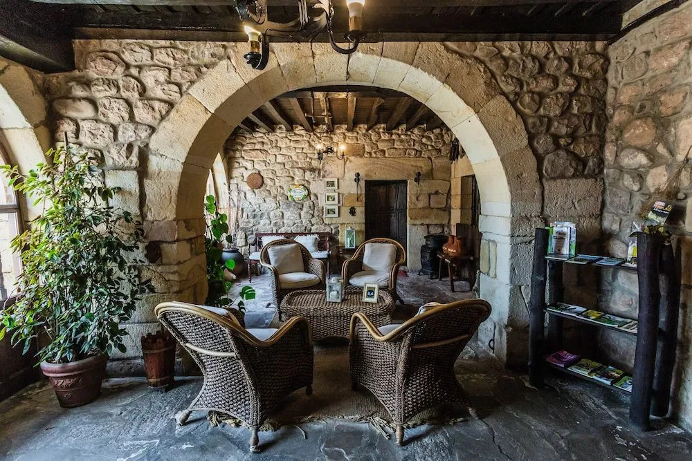 Posada Real La Montañesa