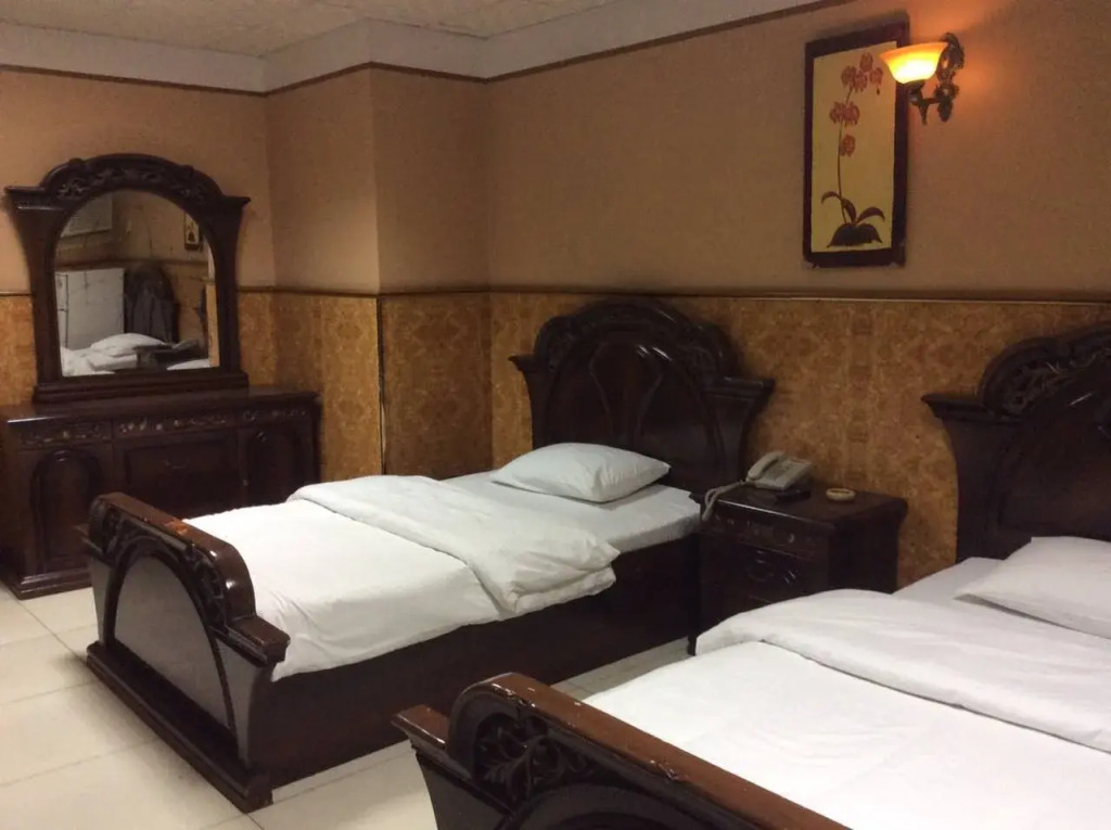 Dana Hotel