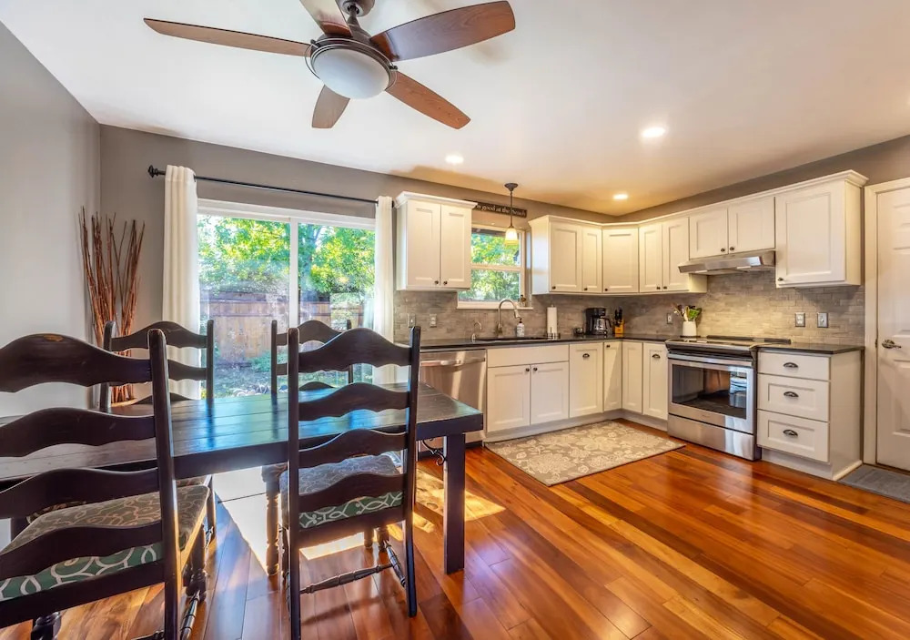 Devon Court 2 Bedroom Home by RedAwning