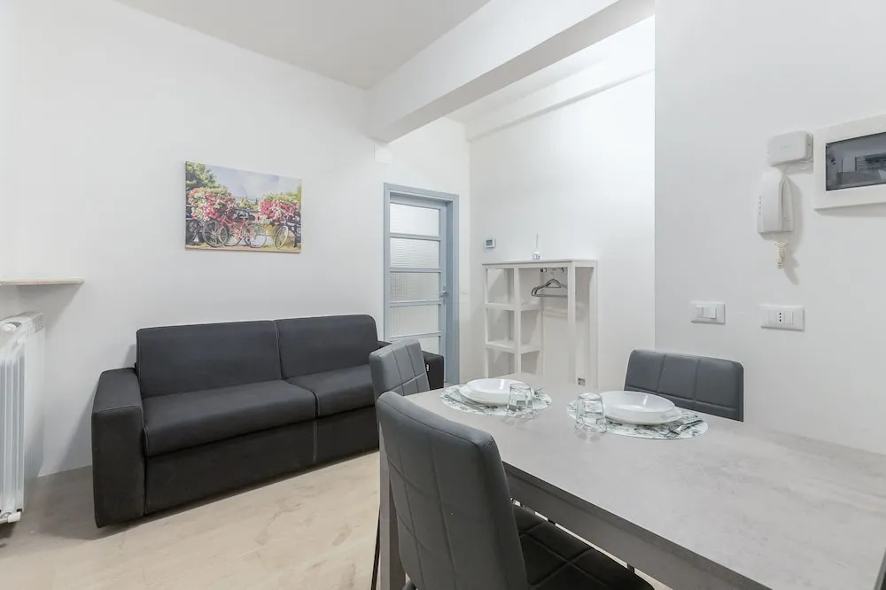 Alessia's Flat - Fantoni