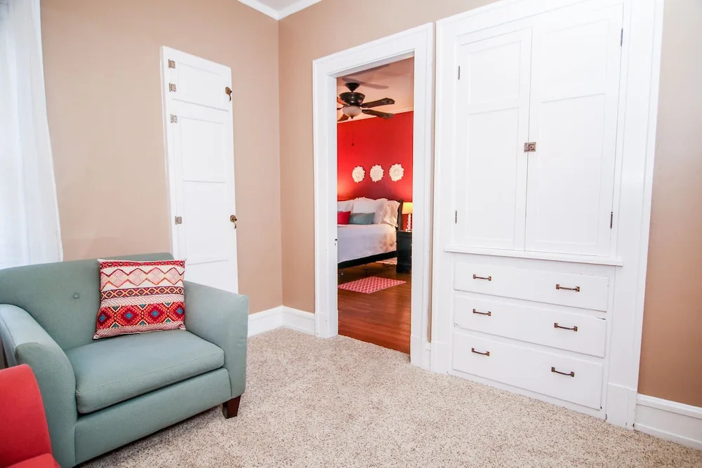 Hawthorne Park Bed and Breakfast