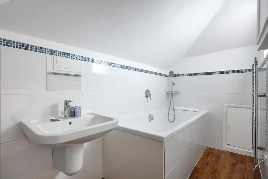 Castle Properties: The Duchess, 3 Bed Family cottage