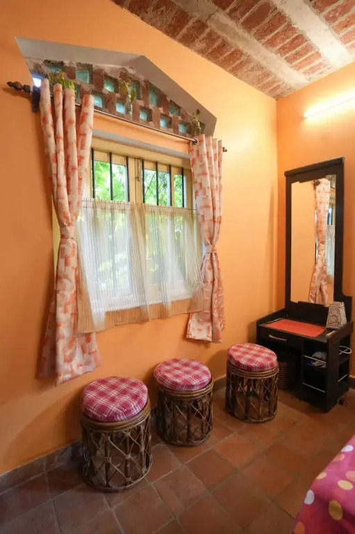 Urban Tripper Aamar Bari Homestay by Arindam