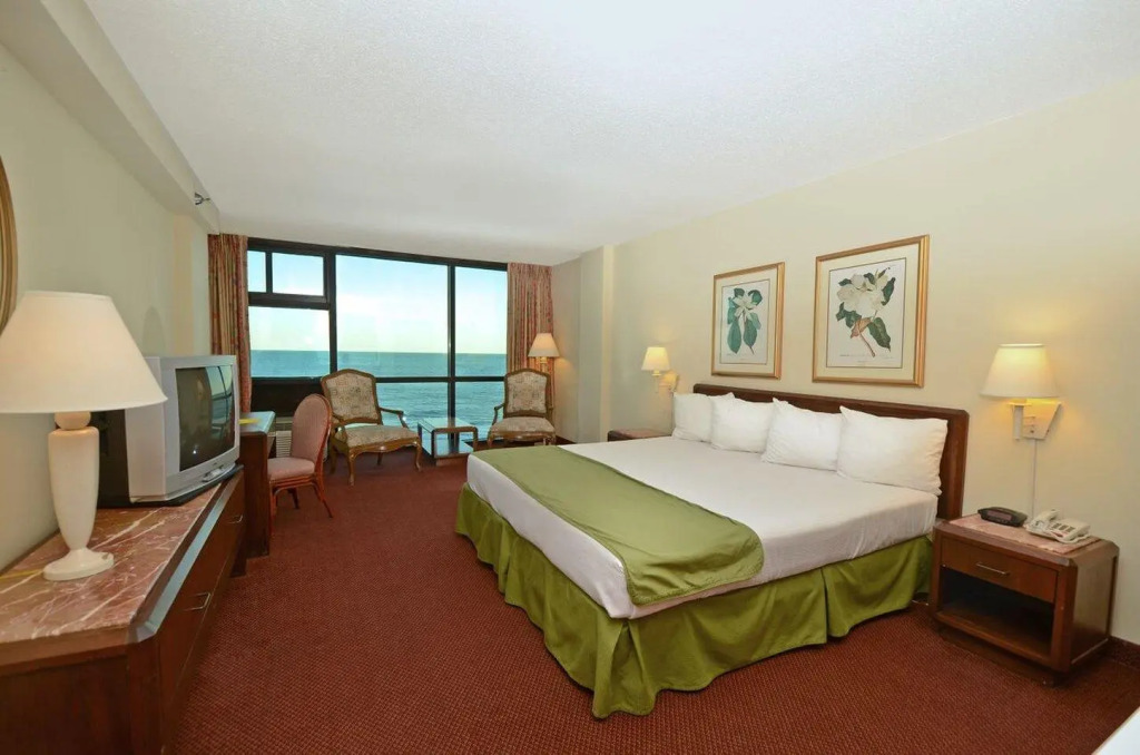 Oceanside Inn Hotel