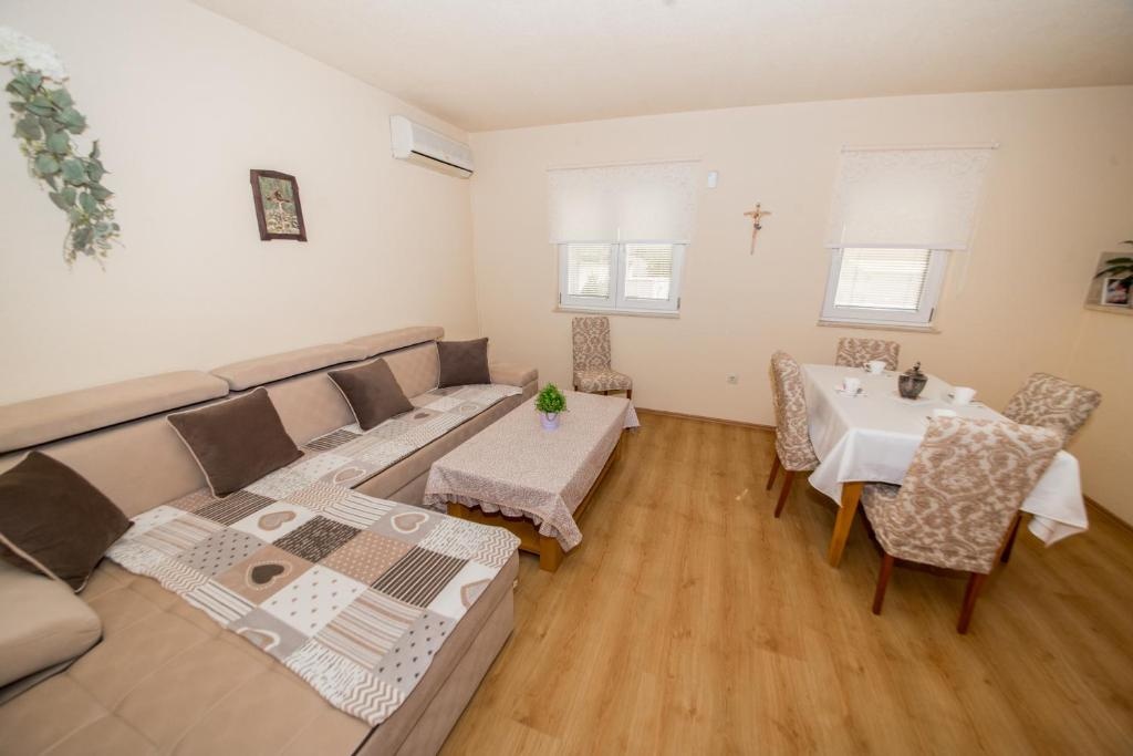 Soljic Apartments
