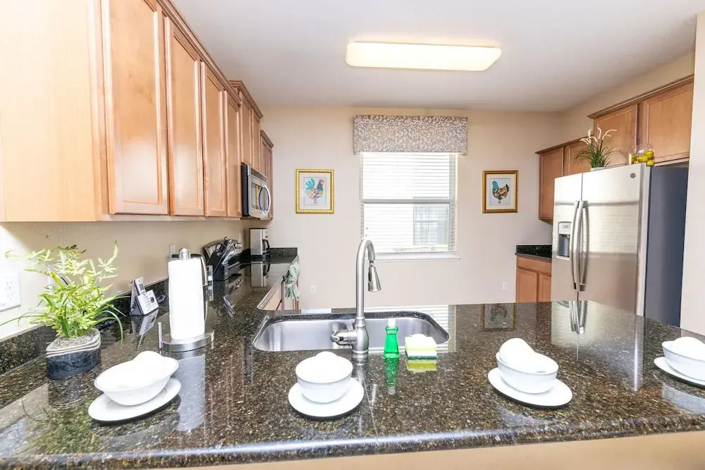 Newly Remodeled 1 story - 5 Bed 5 Bath with Pvt Pool Spa And Game Room