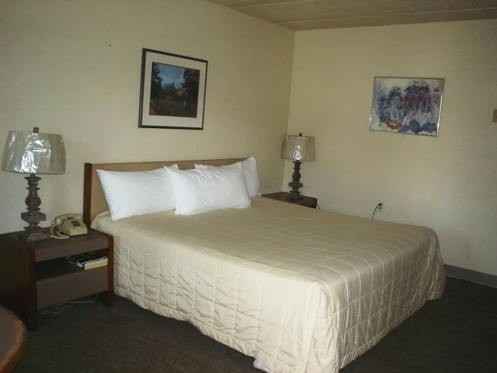 Bayside Motor Inn
