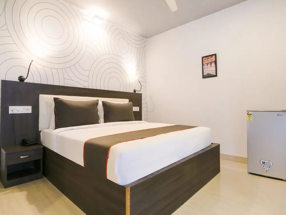 Oyo Flagship 267 Morjim Grand Inn