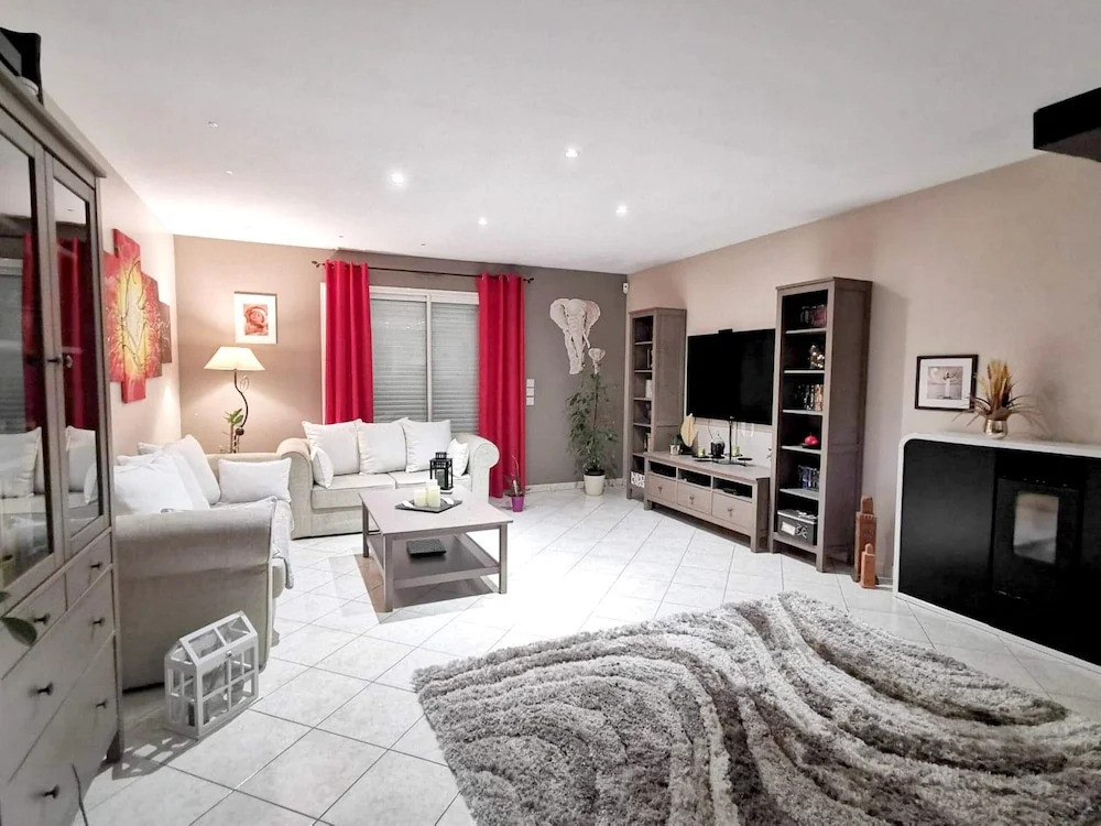 Villa With 3 Bedrooms in Carcassonne, With Wonderful Mountain View, Private Pool, Enclosed Garden - 50 km From the Beach