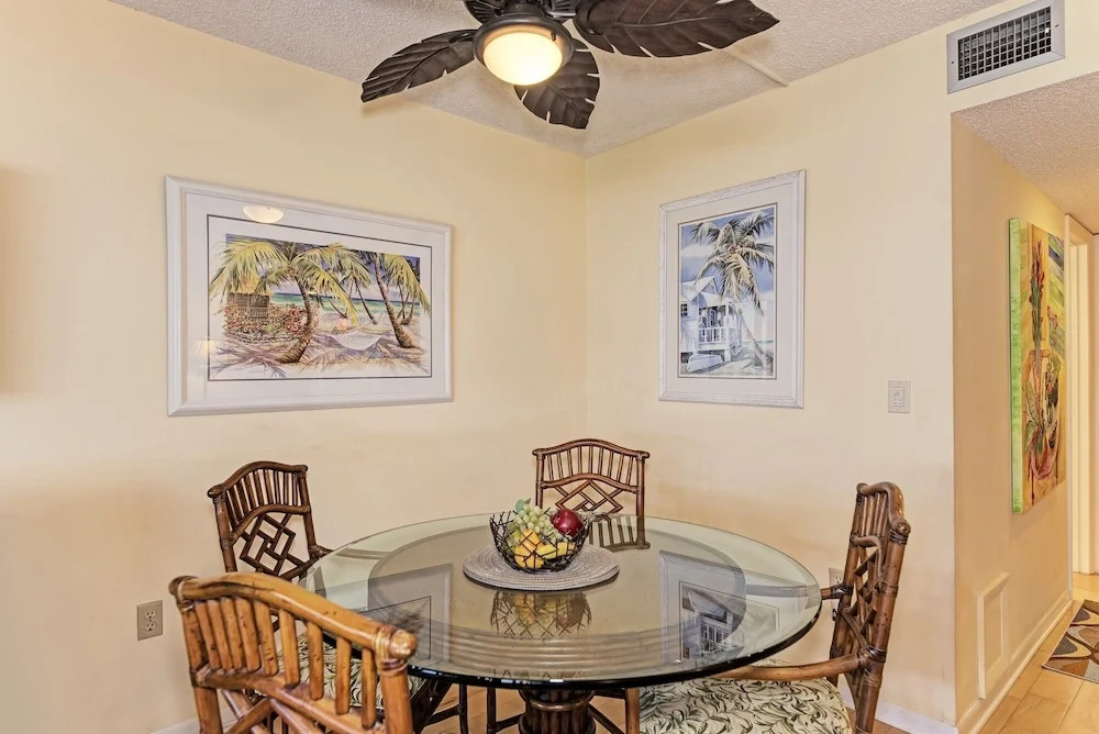 Midnight Cove Ii 213f - Wonderful Vacation Rental! 2 Bedroom Condo