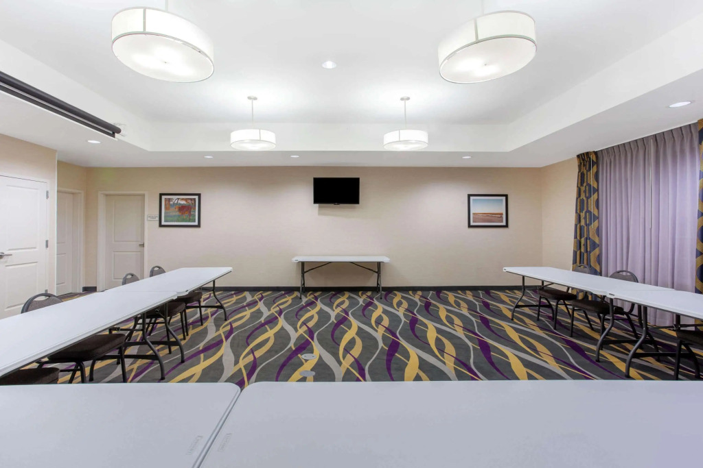 La Quinta Inn & Suites by Wyndham Luling