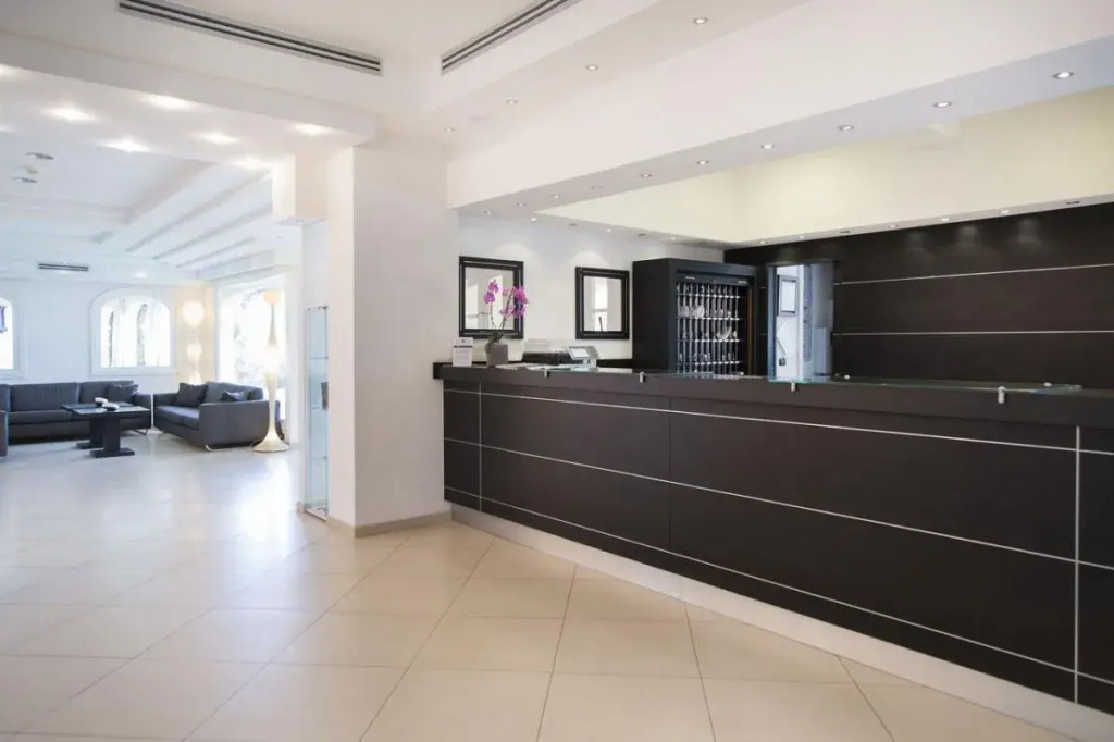 AHR Baja Hotel & Spa Cannigione