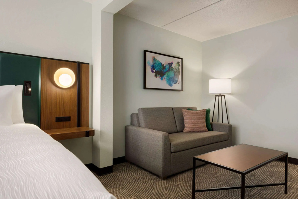 Wingate by Wyndham Green Bay