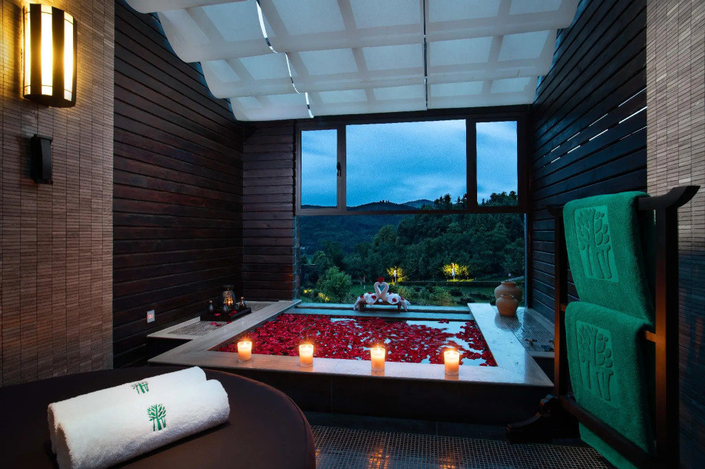 Banyan Tree Tengchong