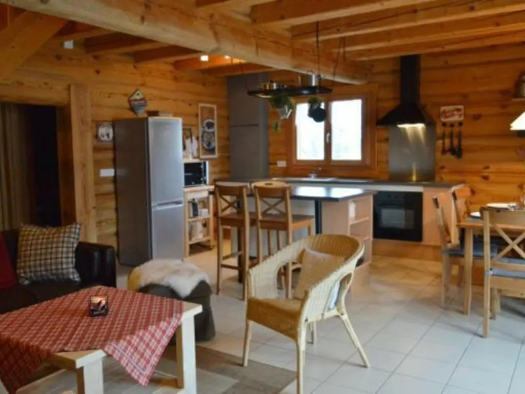 Chalet Anould, 4 Pièces, 6 Personnes - Fr-1-589-49