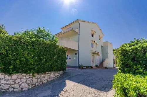 Apartments Jasna