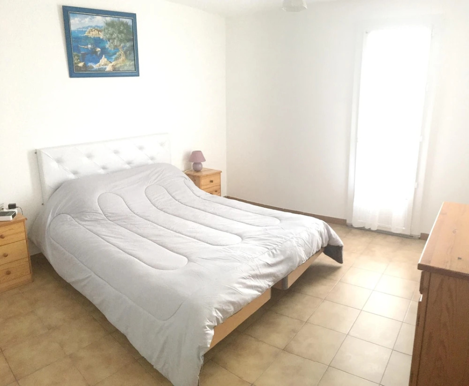 Apartment With one Bedroom in Sari-solenzara, With Wonderful sea View, Furnished Balcony and Wifi - 200 m From the Beach
