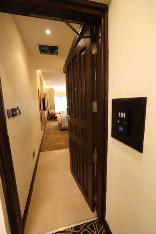 Бутик-отель PrideInn Westlands Luxury