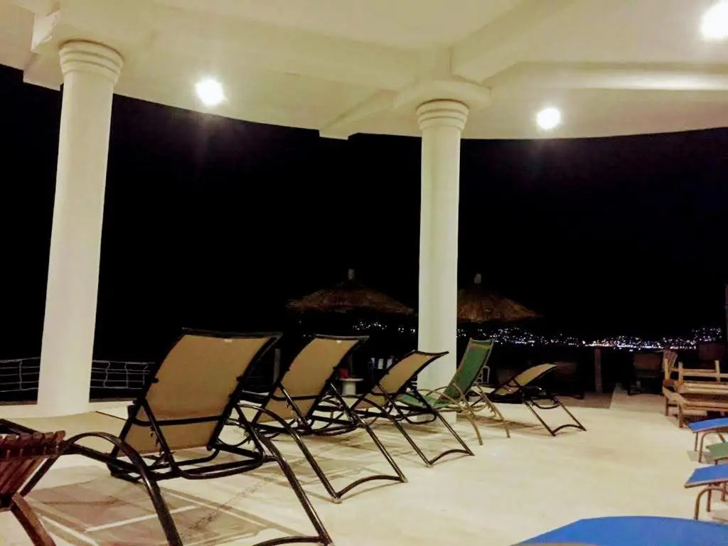 Select Suite Acapulco Twin Towers