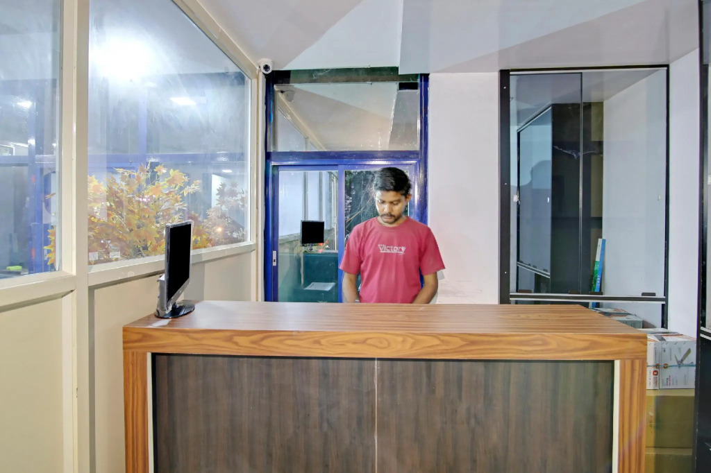 Hotel Sukhi Palace