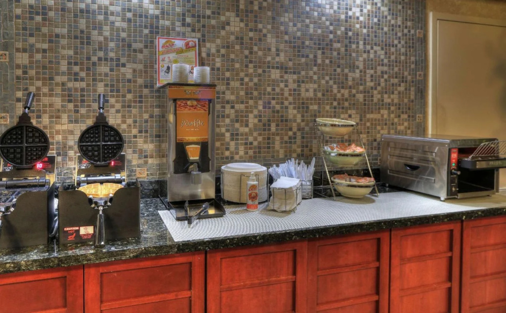 Quality Inn Near the Island Pigeon Forge