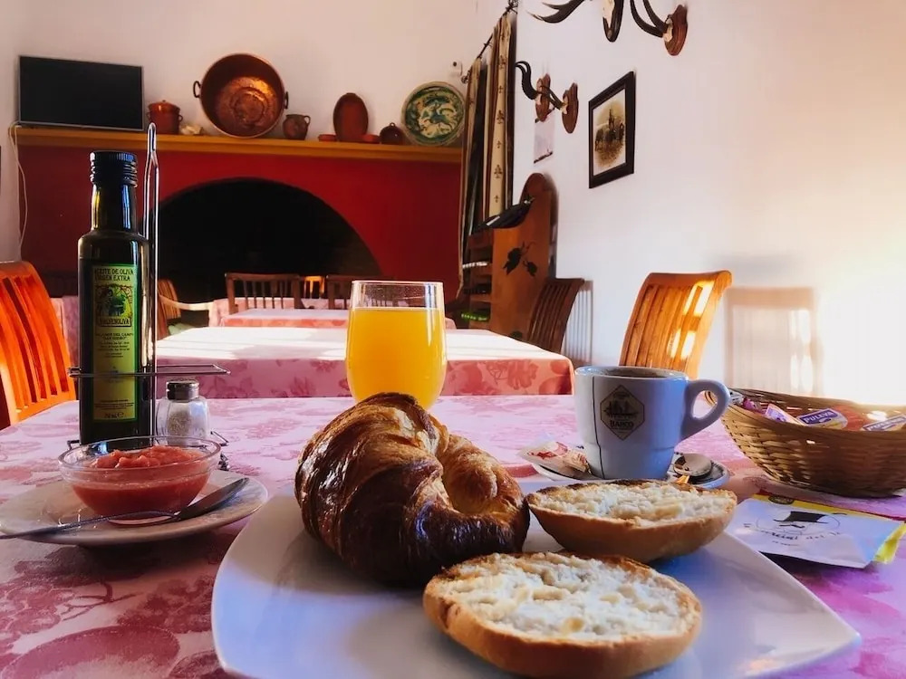 Hotel Bodega el Moral