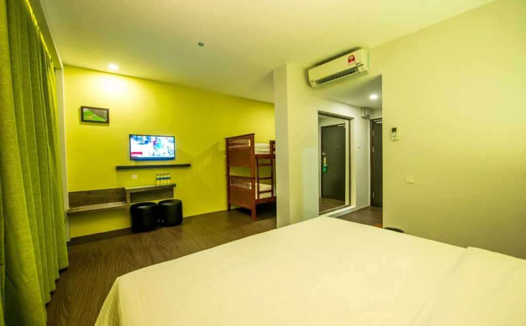 Pari Inn