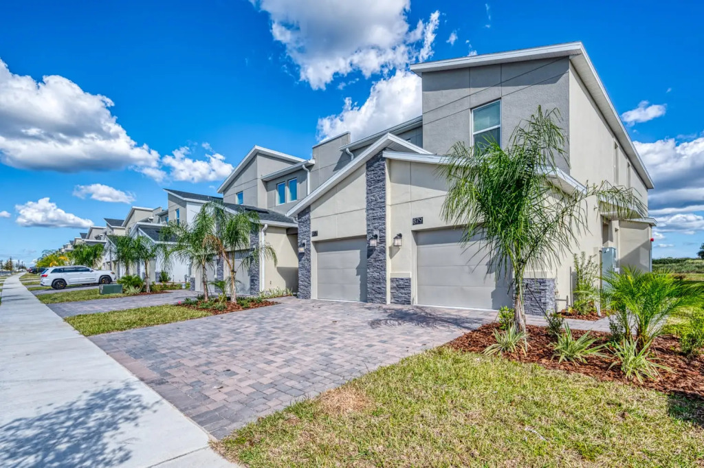 Wonderful Home with game room near Disney