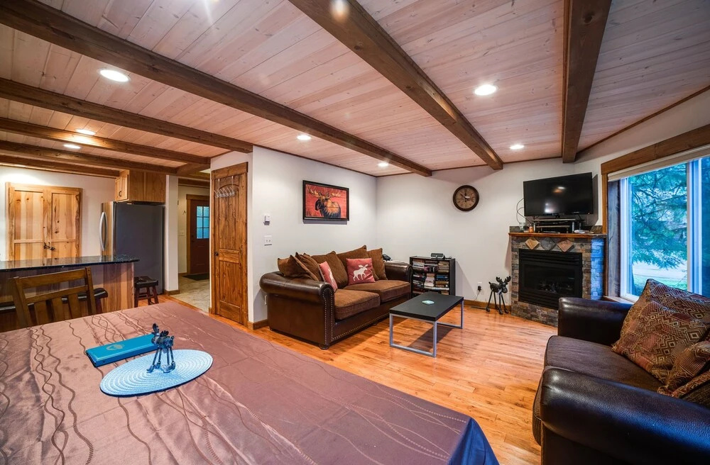 50mbr - Hot Tub - Pets Ok - Wi-fi - Sleeps 8 3 Bedroom Home