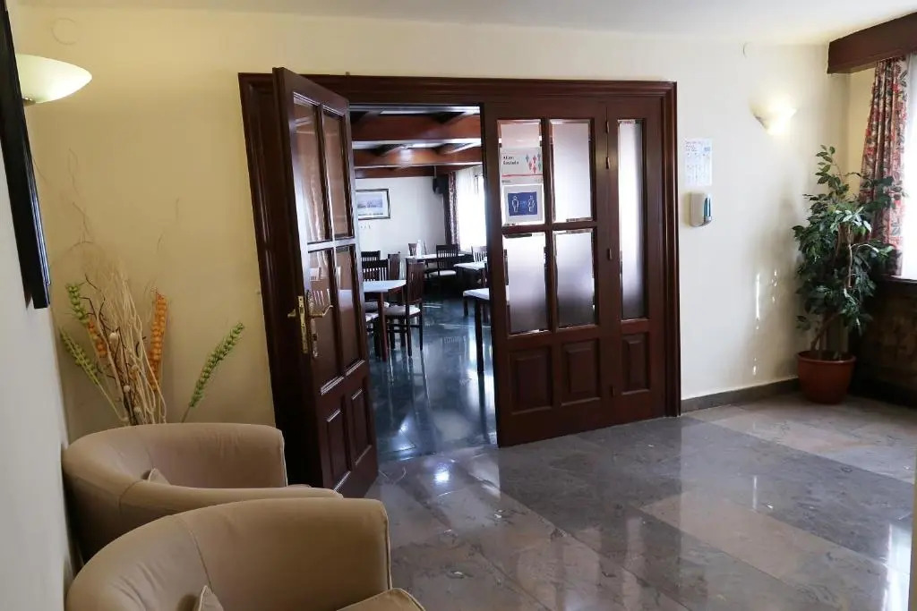 Hotel Urogallo
