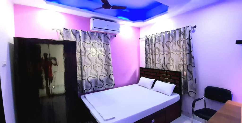 Garden Guest House And Paying Guest