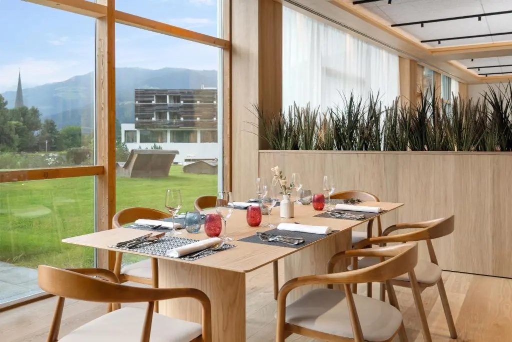 Falkensteiner Hotel & Spa Carinzia l 4 Star Superior