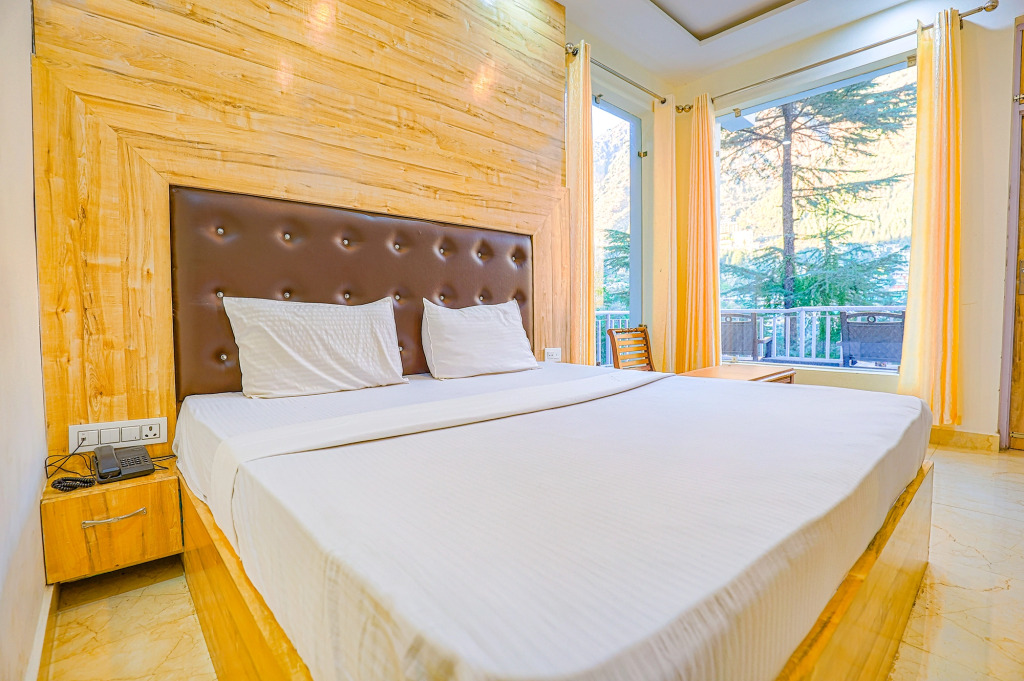 FabHotel Green Origins