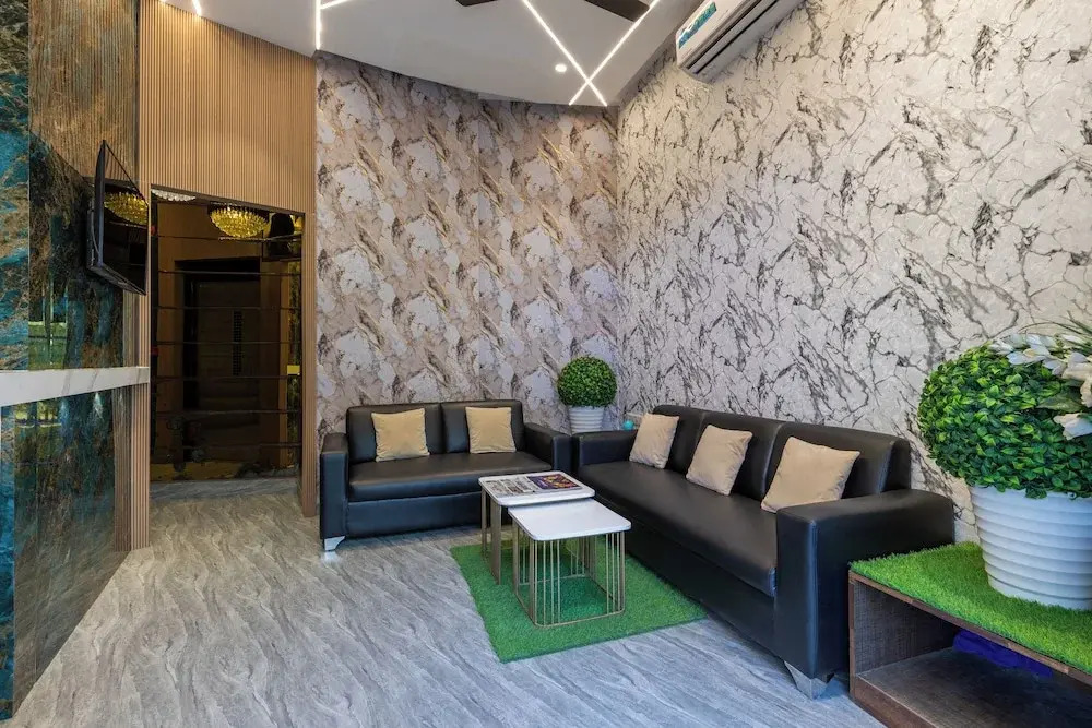 Hotel Ashyana - Near To Grant Road Station Mumbai